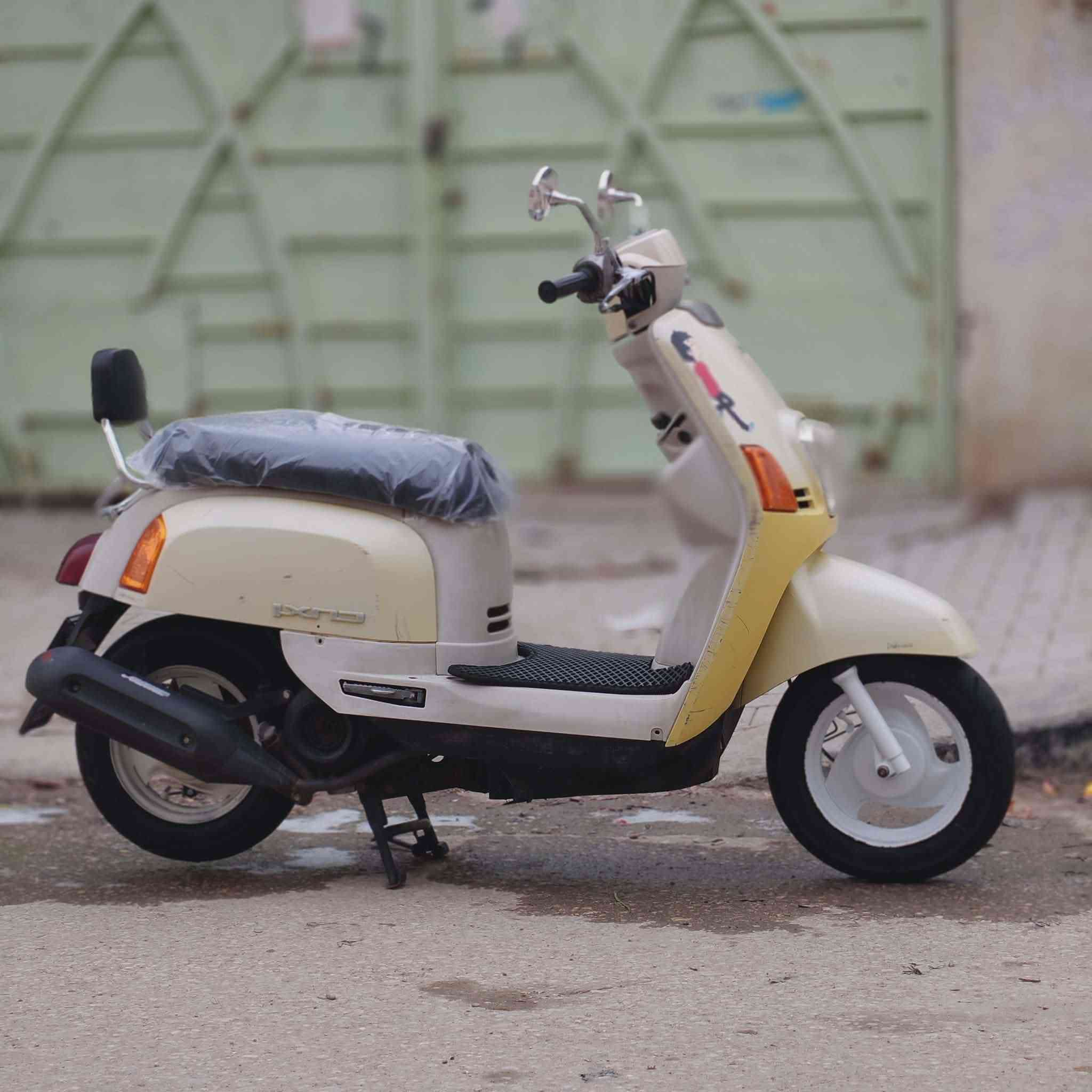 سلام عليكم دراجه بوليس للبيع دراجه نضيفه كلش وحلا من الصور أي نقص ما بيها وصل معرض صار اقل الشهر من طالعه من المعرض جيب فيتر وفحص مختمه ختم واحد مكاني كربلاء شهداء سيف سعد للأستفسار ***********
