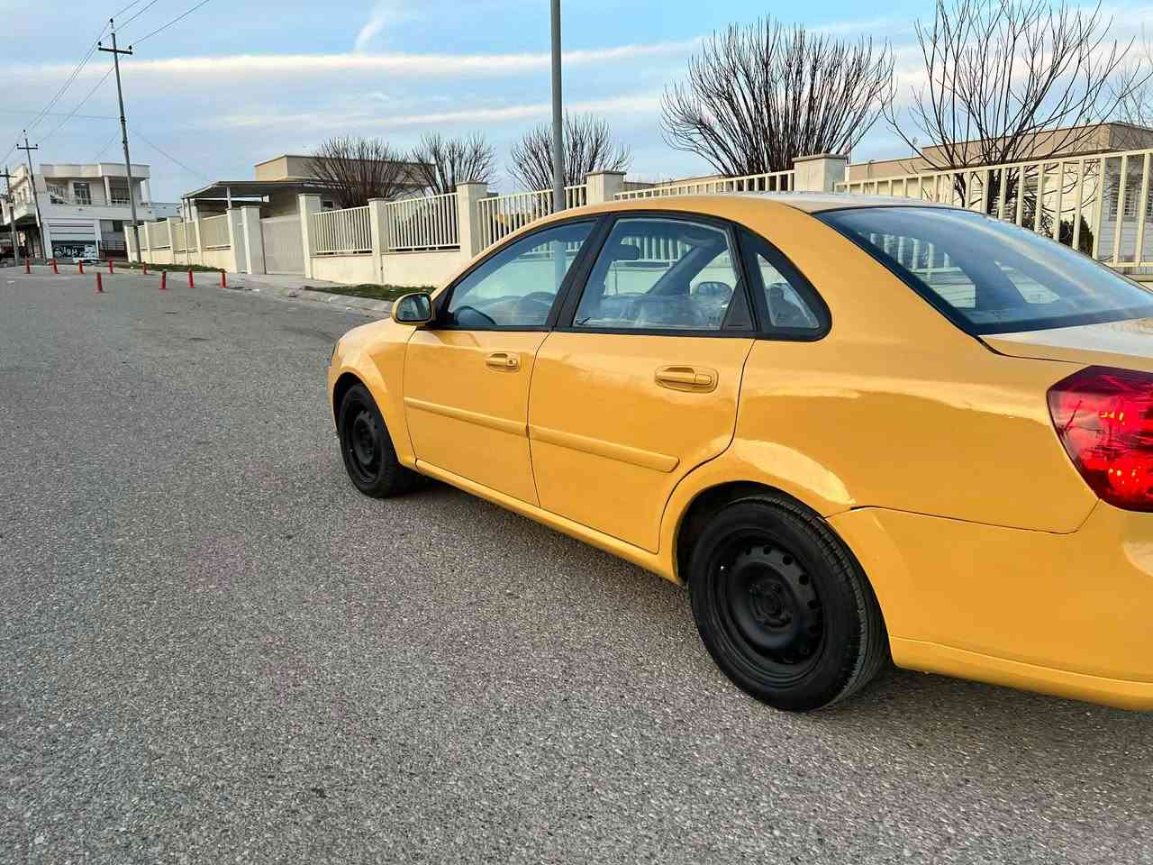 ئوپترا مو ديل ته كسى2012
سنه ويو ئه ولياتى به شرت
گير ئو تو ماتيكيك به شرت تازه بؤى بستراوه 
مه كينه به شرته 
چوارتايه تازه 
پيشى تازه دا گيراوه به شرت
دواى بئ عيب به شرت ته قوره قى نيه 
تازه ته ئميره به شرته 
كاره باى بئ عيب
به شرتى وه رگه راو نه بيت 
پيشى كه پس 
دواى قرچئكى بچوكى هـيه 
سه ياره كه مالى دؤستو كه سابه ته 
شوين چه م چمال 
نرخى 40كه ميك معا مه له شمشمل, السليمانية


**إذا كنت صاحب هذا الإعلان وتريد حذفه لأي سبب، رجاءا أرسل رسالة إلى الدعم الفني**