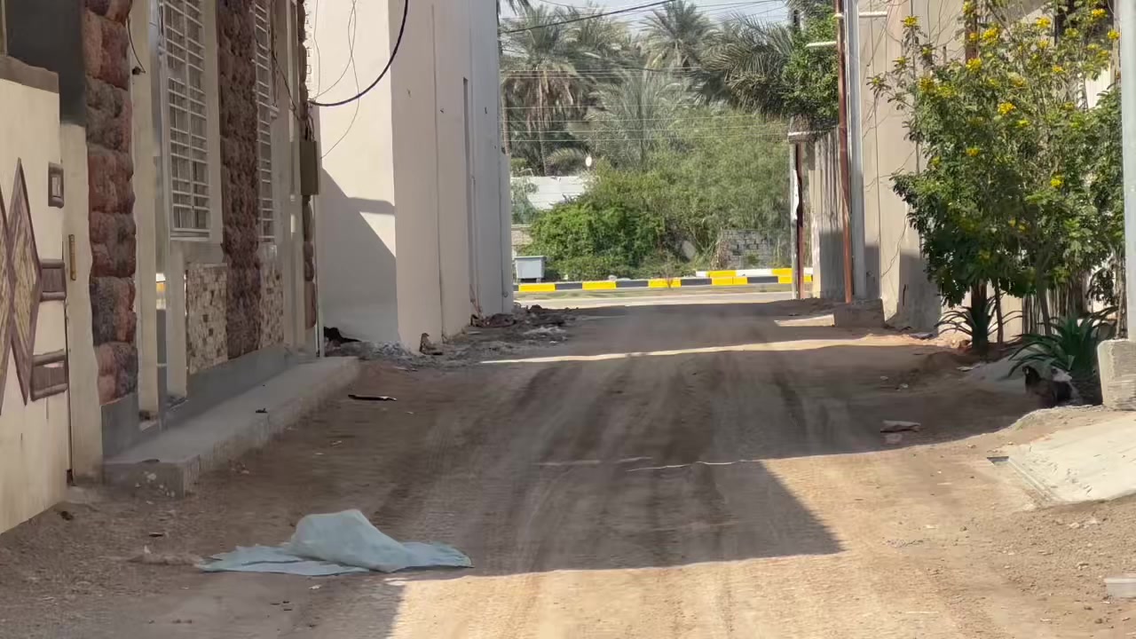 قطعة. 200متر كربلاء الحسينية ثالث قطعة عن شارع الزوار منطقة مصطفى خان 
الوجه :20متر 
تريد 100او 200
سعر الكلي 90 مليون 
للاستفسار ***********
***********
