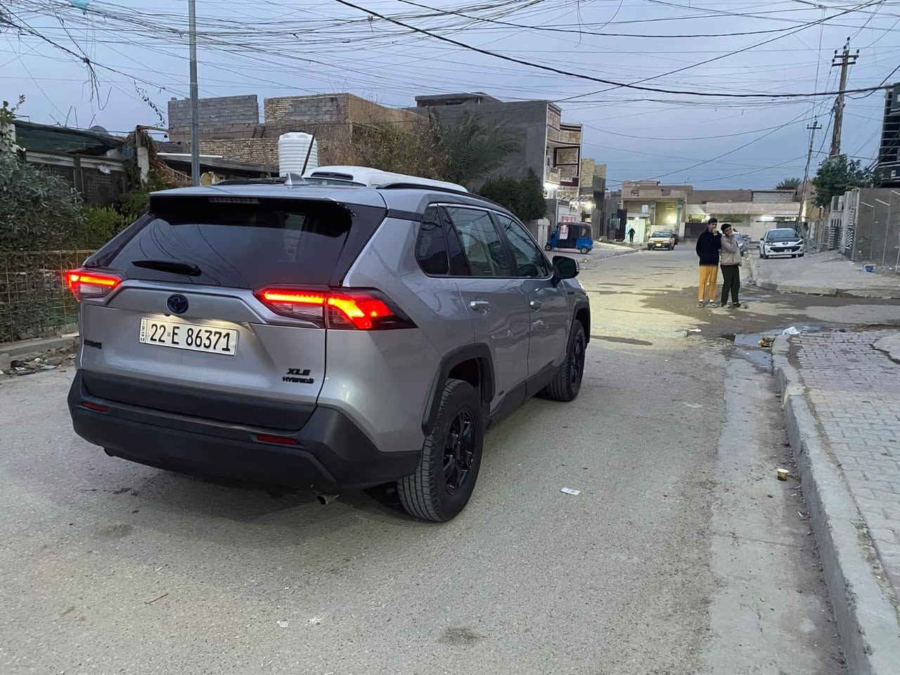 السلام عليكم راف فور هايبرد 21حادث بس دعاميه فقط بدون دواخل رقم اربيل بسمي سياره جديد مكينه كير حداديه تخم تاير تبريد كل كفاله شرط مكان السياره بغداد السعر 225وبيها مجال مكان السياره بغداد *********** واتساب

