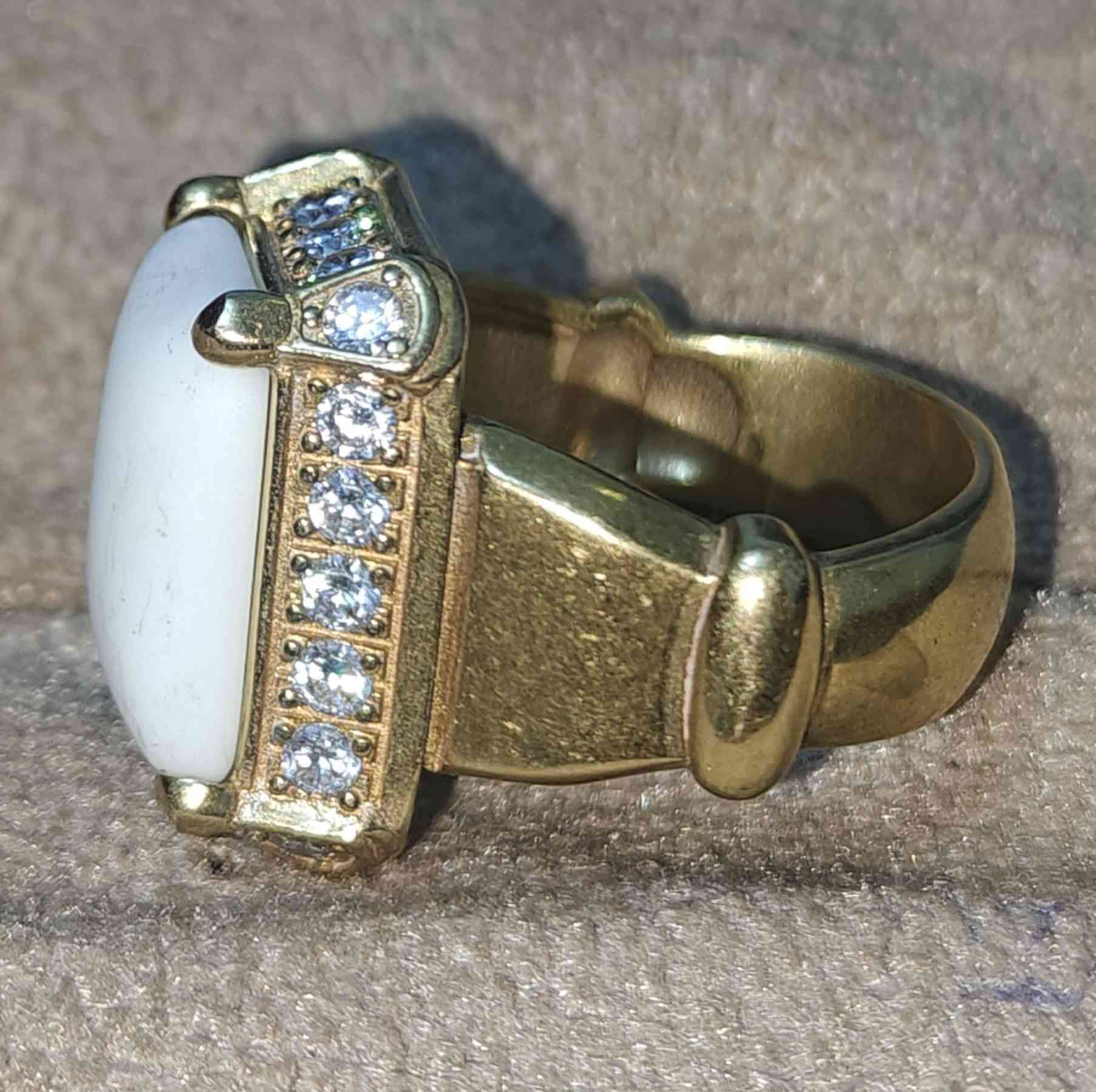 محابس 2 واحد ياقوت واحد عطف صياغة نحاس ذهبي سعر الواحد 15 الف سعر نهاية توصيل موجود لكل محافظات العراق أي استفسار على الخاص


**إذا كنت صاحب هذا الإعلان وتريد حذفه لأي سبب، رجاءا أرسل رسالة إلى الدعم الفني**