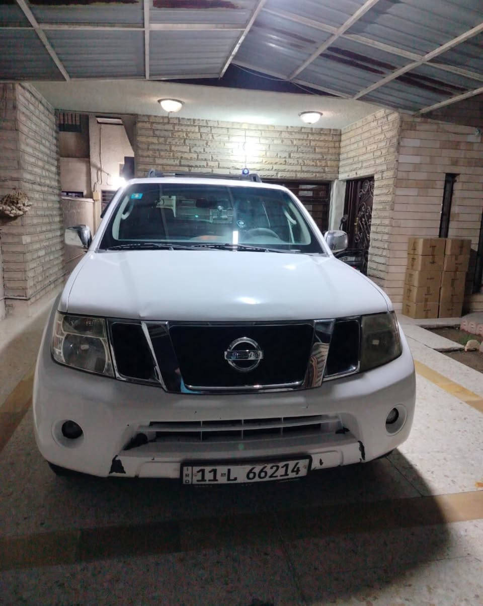 السلام عليكم سياره بايفاندر بغداد للبيع 2008 سياره وارد بيه حادث بيه قطع صبع سياره موجوده بغداد 85 ورقه بيه مجال ***********
