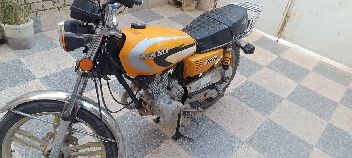 السلام عليكم دراجه للبيع سافان مديل ٢١.كهربائيات شغاله كلها  دراجه كلك كلك سعر ٤٥٠ مكاني شطره


**إذا كنت صاحب هذا الإعلان وتريد حذفه لأي سبب، رجاءا أرسل رسالة إلى الدعم الفني**