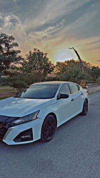 سيارة للبيع نيسان التيما 2023 s موصفات خليجيه بصمه  محرك ٢٥٠٠  شاشه كا...