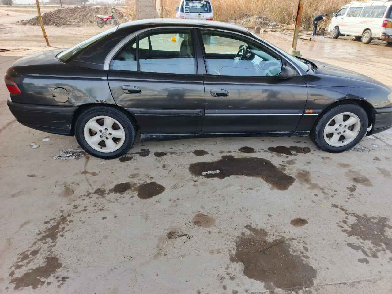 السلام عليكم
اوبل بزون موديل 1996  سنوية لل2027 تحويل ثاني يوم
كير مكينه مكفول تبريد قطعتين ثلج 🥶 كشنات تدفئة 
تخم تاير جديد حداية خير من الله مكفوله من ضربه بلاد 
 سنتر لك لايت زنون جام كهرباء كهربائيات كله شغاله 
سيارة خير من الله مال جناي 
السعرررررر 38 وبيه مجال بسيط
العنوان / بغداد / حي تونس / للاستفسار ***********
