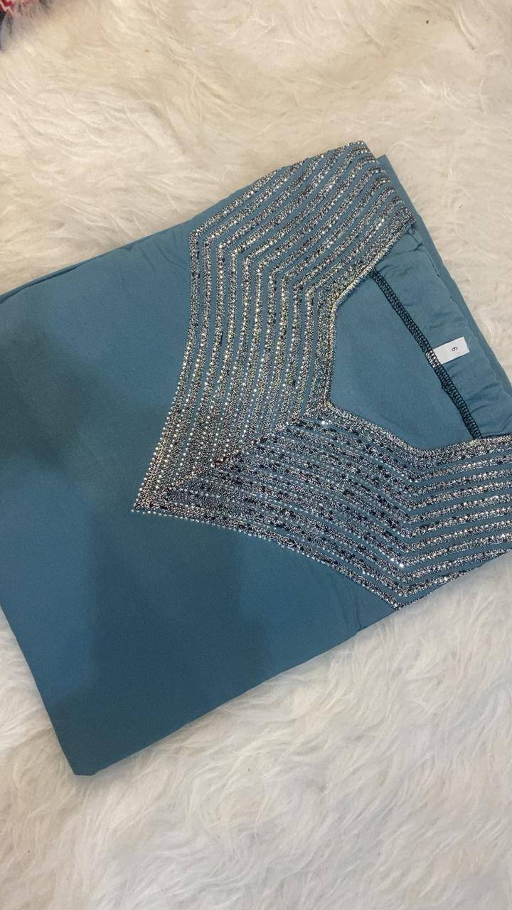 دشداشه كشمير مطاط درجه اولى 💯
القياسات خاصه 4xl 5xl 6xl 
السعر 13

توصيل 2000داخل الكوت 
اقضيه ونواحي الكوت 3000
توصيل بغداد 5000محافظات 6000

تأكدي من الطلبيه و القياس واللون بحضور المندوب اذا مو نفس الصورة ترجع بيد المندوب


**إذا كنت صاحب هذا الإعلان وتريد حذفه لأي سبب، رجاءا أرسل رسالة إلى الدعم الفني**