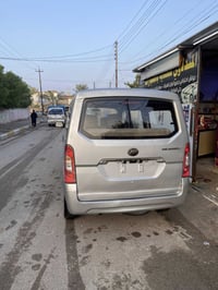 سياره إيفان صيني عشره راكب سياره كامله وبلديه صدر جديد باتري جديد كهرب...