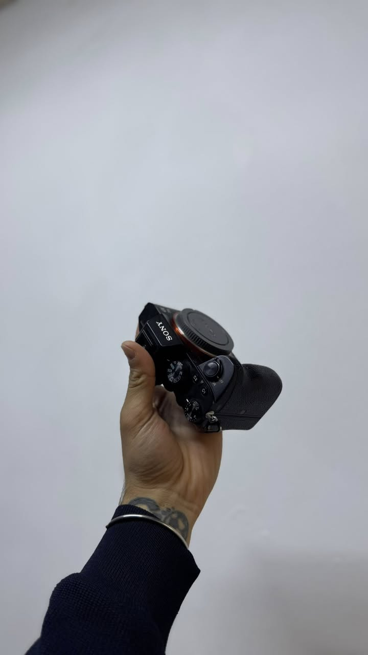 السلام عليكم
سوني a7iii للبيع 
بدي و بطاريه فقط 
شتر 65 k
السعر مليون و 50 الف بي مجال جداً بسيط 
مكاني الموصل توصيل موجود


**إذا كنت صاحب هذا الإعلان وتريد حذفه لأي سبب، رجاءا أرسل رسالة إلى الدعم الفني**