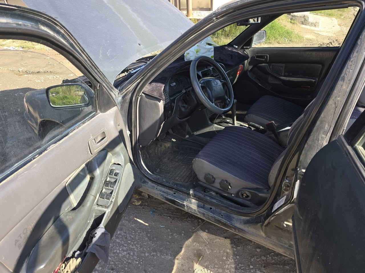 مكينه 3000 اصل (اصدار محدود)
السياره امجولحه وبيها جراد 
لو زيتوني السياره مامصبوغه 
ضربتها بس باب السايق ومصلح 
تحويل ثاني يوم 
صدر امامي خلفي نظيف 
تايرات صار شهرين مشدودات 
بيها بس خياس بسيط كلش بالقماره 
للمراوس فقط 
مكاني بغداد الغزاليه 
***********
للمراوس حتى لو انطي فرق بسيط 
وسعر السياره معروف بالسوك شكد ❤️
ارجو الموافقه ❤️
