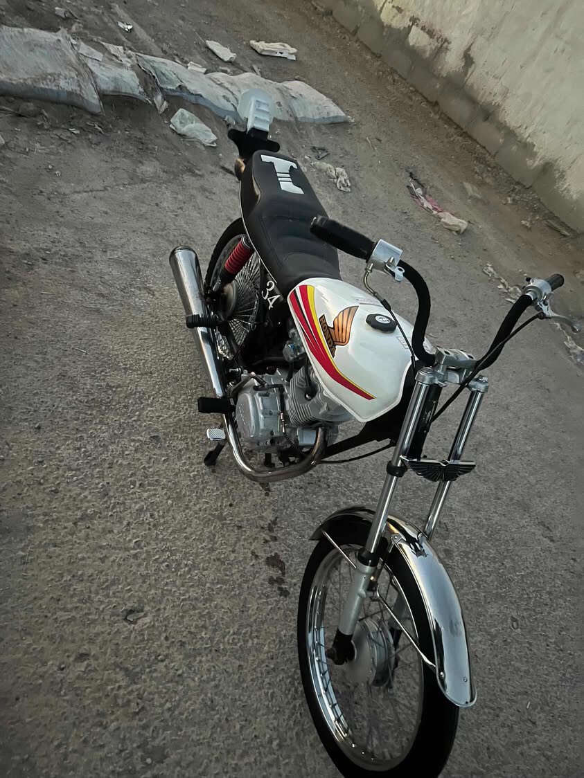 للبيع


**إذا كنت صاحب هذا الإعلان وتريد حذفه لأي سبب، رجاءا أرسل رسالة إلى الدعم الفني**