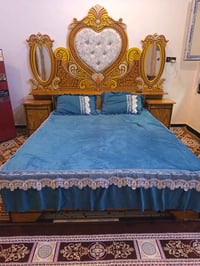 غرفه اخشاب للبيع عراقي سعره 400 الف 07714563578