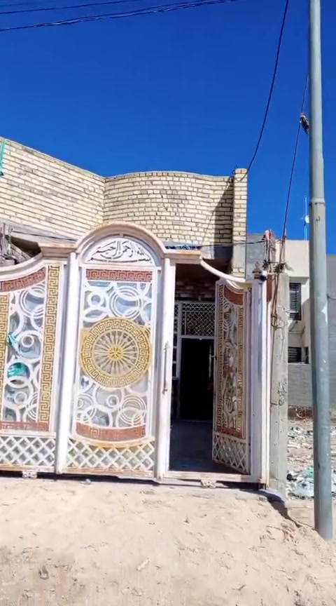 ياالله ياالله 
بيت للايجار 200م في حي الميلاد غرفتين نوم واستقبال ومطبخ وصحيات خارجية وداخليه البيت نظيف جدا موجوده كافة الخدمات تبليط وامجاري الاستفسار الاتصال على الارقام التاليه ***********. أو. *********** واتساب
