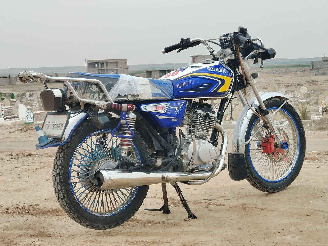 السلام عليكم
موطور سولنك موديل 25 فول مواصفات 

السعر 650 وبي مجال

المكان الشرقاط الساحل الايسر 

هـ***********
