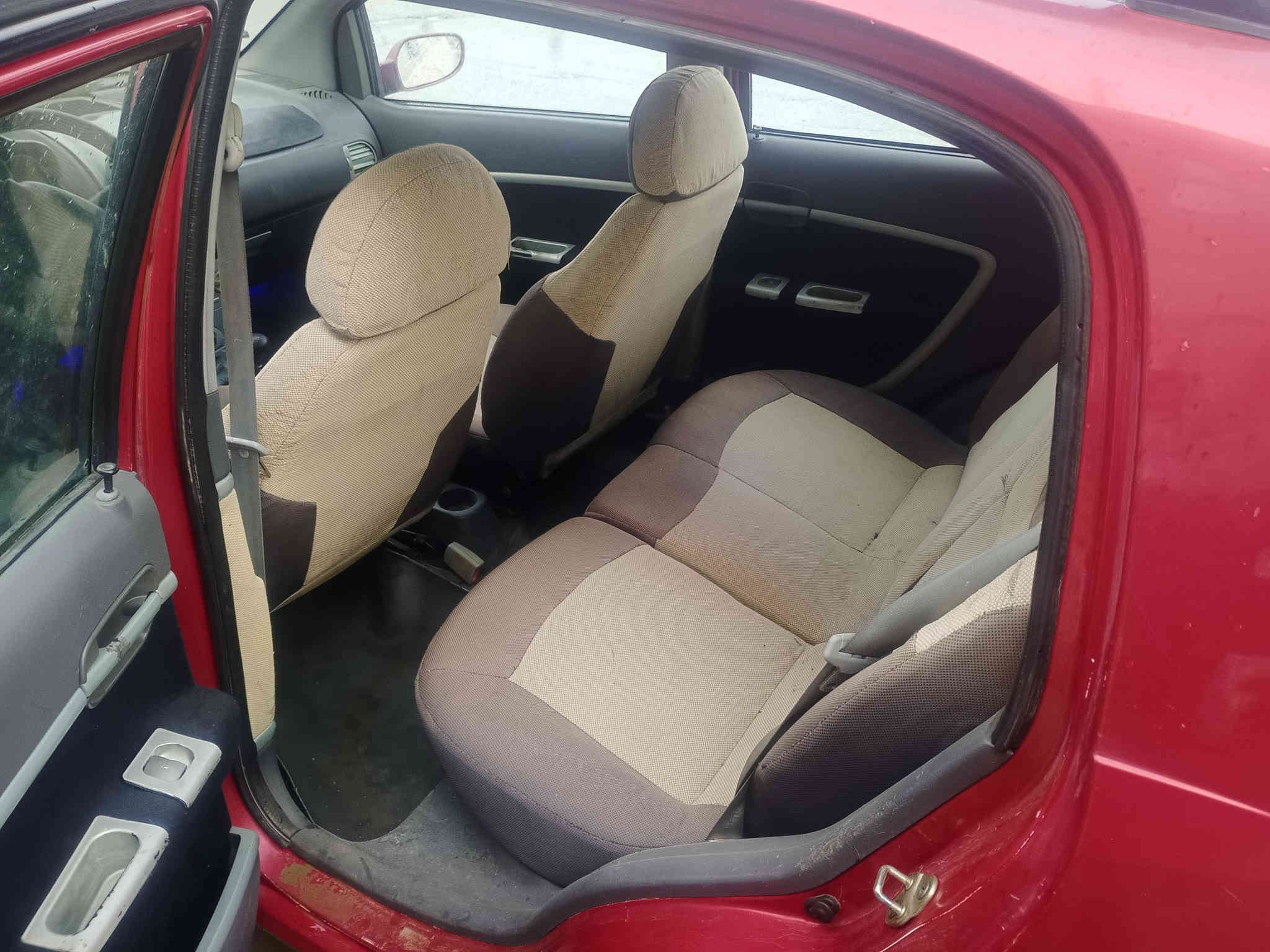 شيري A1 موديل 2011 رقم نينوى مشروع وطني شرط التحويل كابون بانزين بدون ظرر وبدون صبغ محور محرك وكير وظفيرة كاملة استرا 14 قيق اسود مجول مال كصة جديد وشرط تحوير درجه اولى امشي السرعه التعجبك بيع مستعجل اتصل على الارقام *********** وتفاهم مع صاحب السيارة الشرعي .
