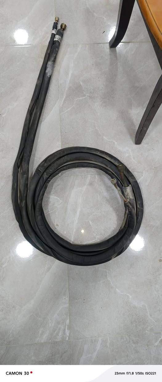 سبلت ابو 1طن للبيع
نطيف وشغال

الرقم *********** او الخاص
