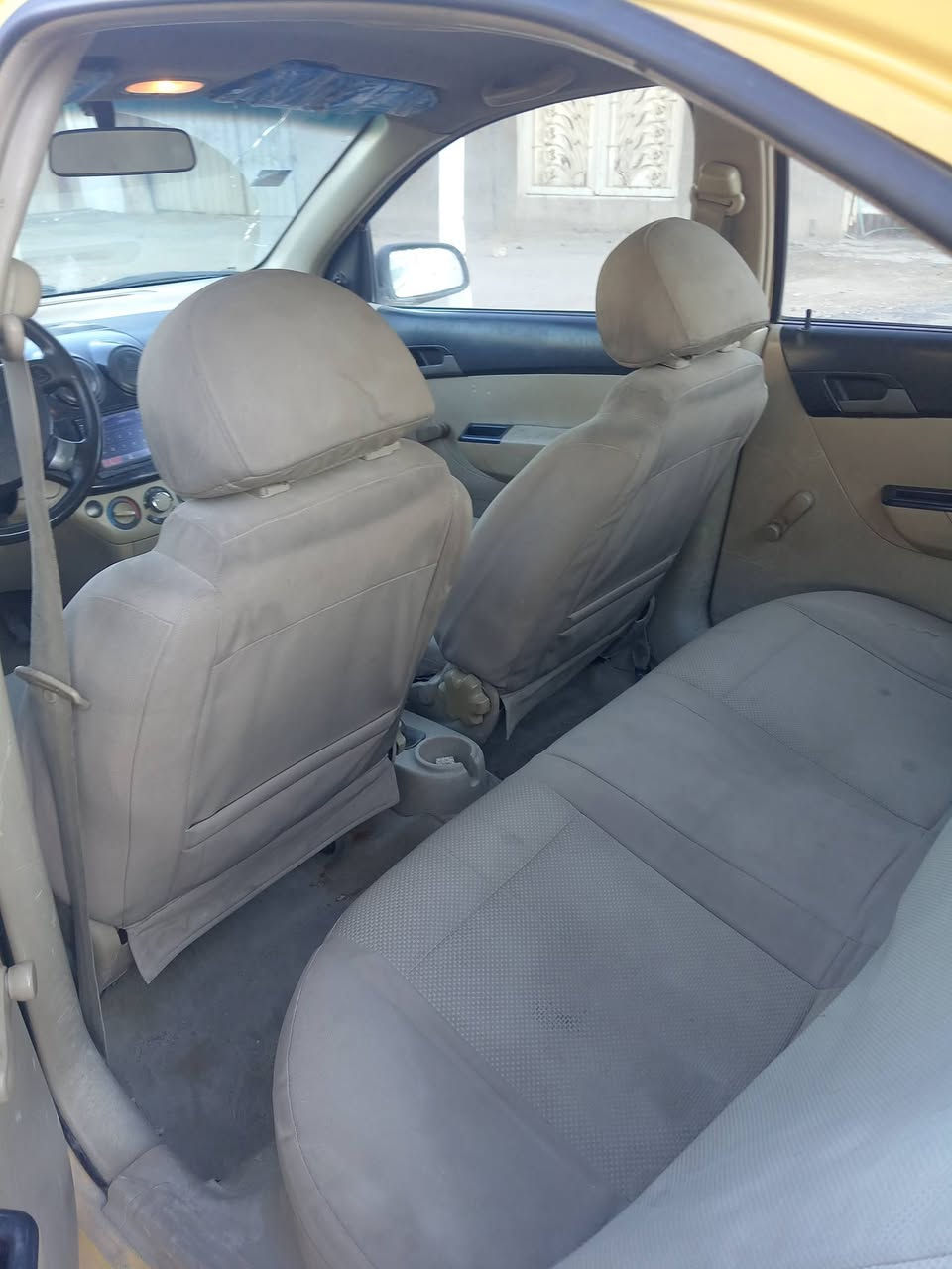 سلام عليكم افيو للبيع نجف التفاصيل اتصال *********** السعر 53 وبيها مجال قليل
