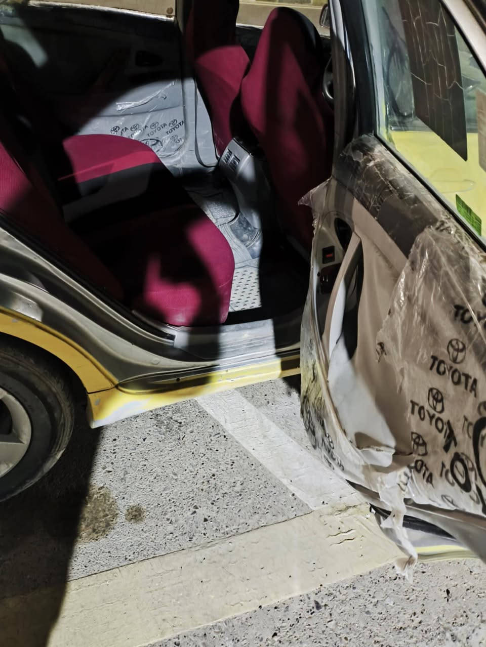 كامري 2008 خليجي تبريد ثلج مكينه كير جديد شادهن مكان سياره رمادي سعر٥٠ ورقه ***********
