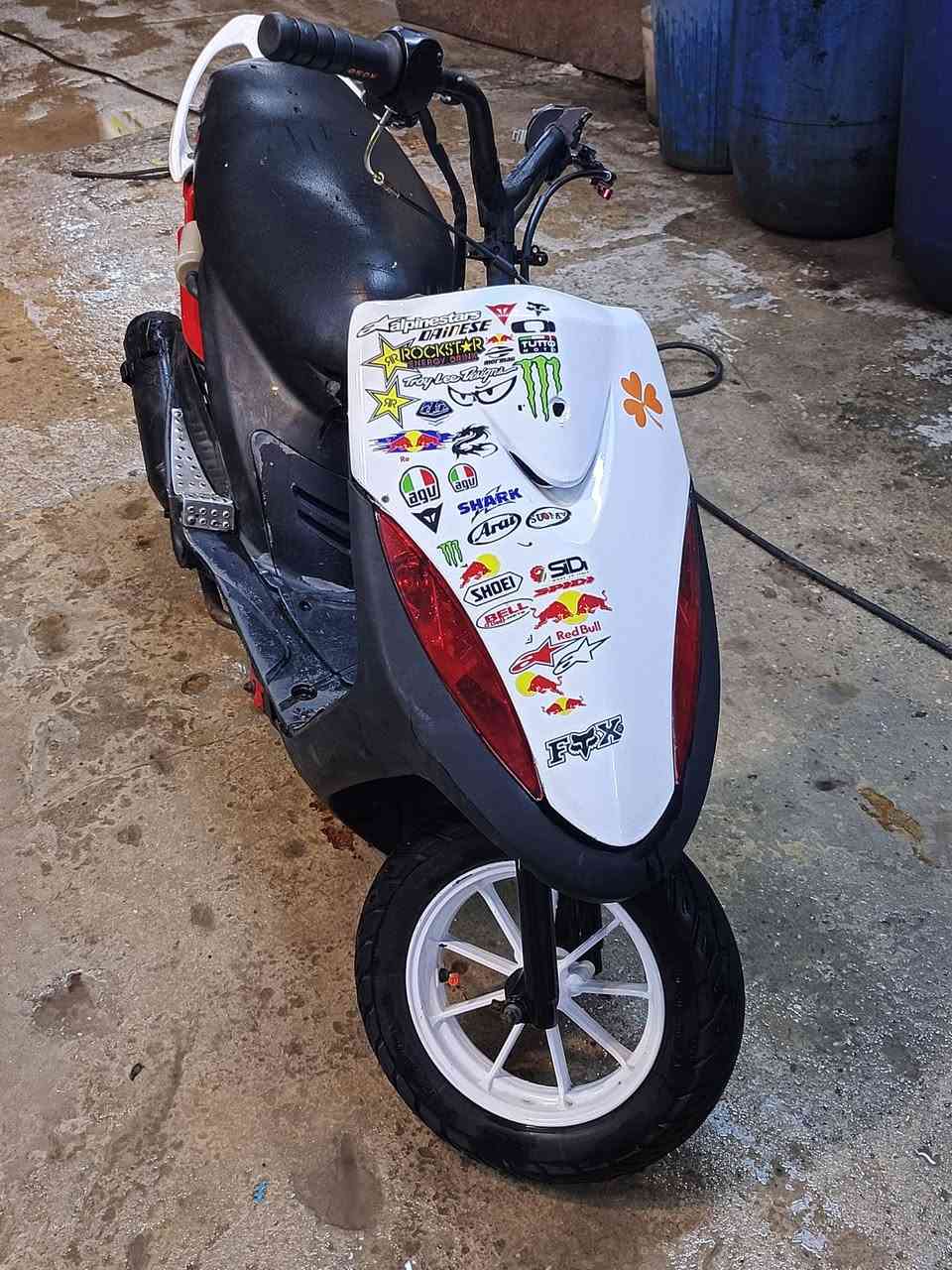 ماكس عدلة مال لعب - بوشة 55 RS وكلجات RS متراهمات وي المكينة وكاعدات لوز الدراجة كهربائيات شغالة شاصي مصبوغ صبغ حراري صالنصه بلادي مو تجاري تايرات جدد ويل لون ابيض ثقيل الدراجة شلعة ومعدل ومناقصها اي شي بس لاستيكات مال شيال ومتأثر تريد تشدها او تخليها
العنوان بغداد - البياع - الشرطة الخامسة - قرب مجموعة المصطفى 

السعر 450 الف وبيها مجال


**إذا كنت صاحب هذا الإعلان وتريد حذفه لأي سبب، رجاءا أرسل رسالة إلى الدعم الفني**