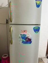 غراض بيت مستخدمه مثل ما موضح بالصوره للبيع 07817265561