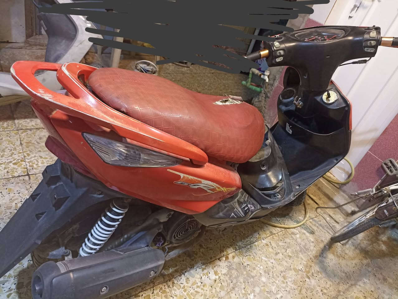 السلام عليكم دراجه ماكس ثعلب للبيع سعر 200 نظيفه مستعجل ع بيعتها تاخذهه منا طافيه هيه اي عطل مابيها بس مجرد باتريها طافي والكلج وياهه كامل بس تشده وهاهيه اليريد يشتري يدخل خاص مكاني الامين الثانيه ‏‪0771 941 4784‬‏
