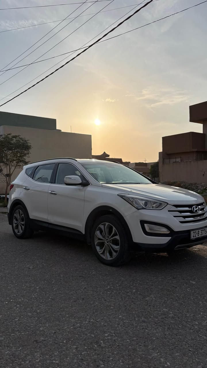 سنتافي 2013 خليجي كلين 
بيه فقط شبر تعديل 
كير محرك تبريد كله شرط
سنوية جديدة باسمي بيه بطاقة بانزين
مكان سيارة كركوك 
سعر 168 بيه مجال بسيط
*********** كركوك, العراق
