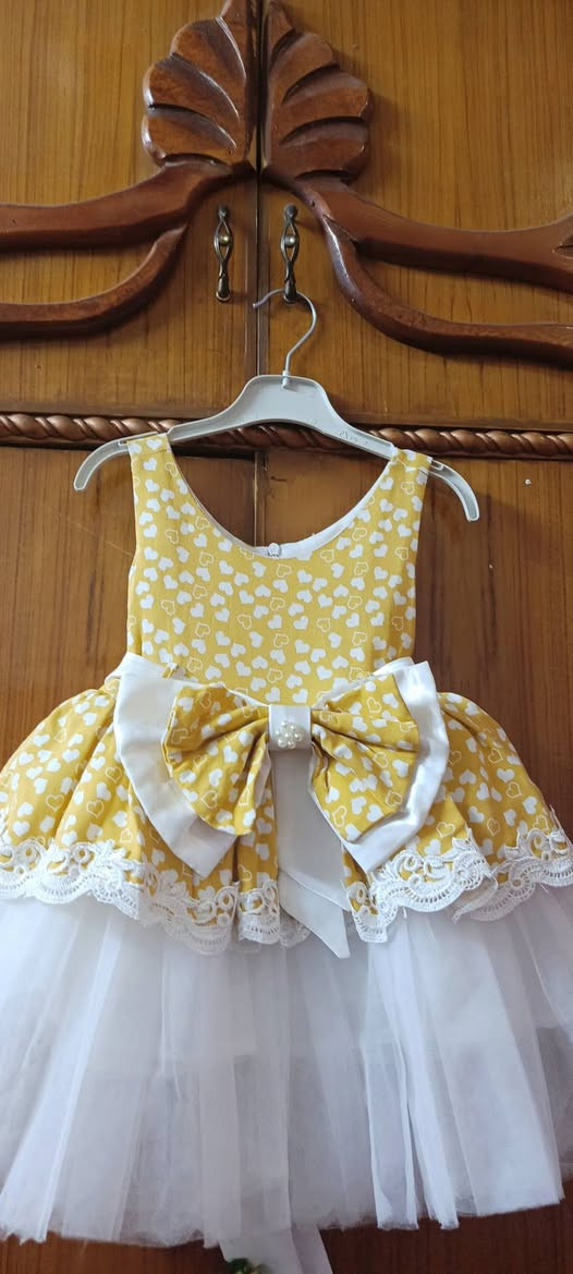 مرحبا بدلات نظيفات ملبوسات مره وحده يلبسن عمر سنتين الوحده ب10 والبيضه تلبس عمر اشهر ب5 المكان بغداد حي الجهاد


**إذا كنت صاحب هذا الإعلان وتريد حذفه لأي سبب، رجاءا أرسل رسالة إلى الدعم الفني**