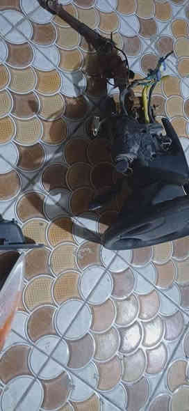 السلام عليكم اغراض النترا بزون 2000  حاويه اليحتاجهن يتصل ***********. أو ***********
