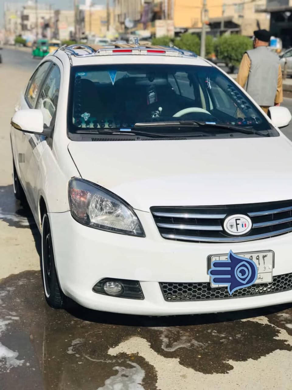 السلام عليكم فولكس للبيع ٢٠١١رقم بغداد الماني سنويه ٢٠٢٩ سياره خير من الله مكينه كورله كير عادي تبريد ثلج تخم تاير خط ابيض جديد صدر جديد منضومه غاز سياره ترايها وين متريد السياره كبل للشارع مابيها اي نقص السعر ٥٧وبيها مجال مكان السياره بغداد بسمايه قريه ١٠ رقم الهاتف ***********
