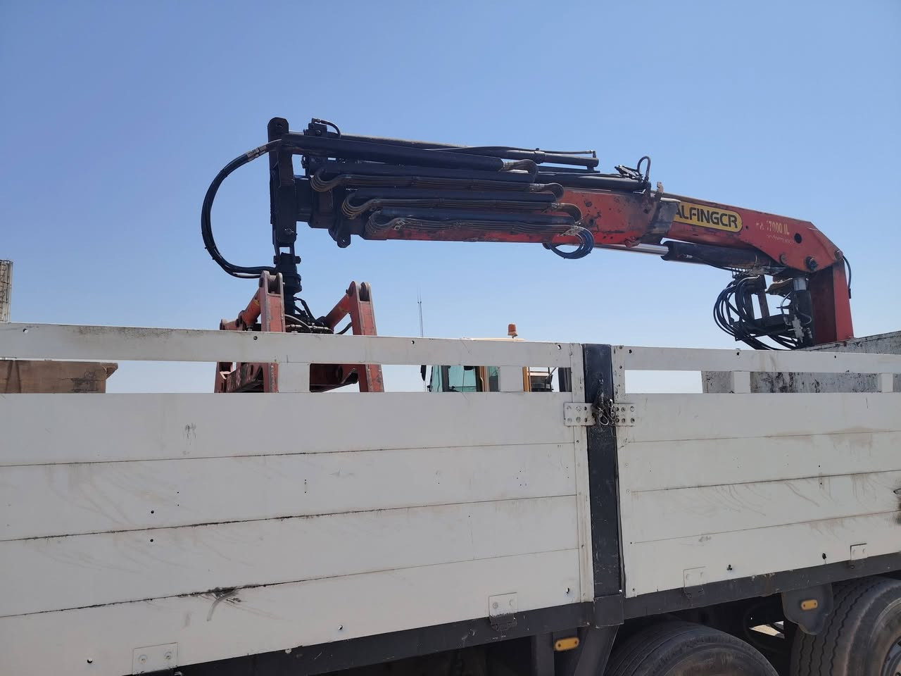 جهاز كرين بافنكر حجم 17 الف للبيع السعر 50 ورقه العنوان قضاء الحويجه الأتصال على هذا الرقم ***********
