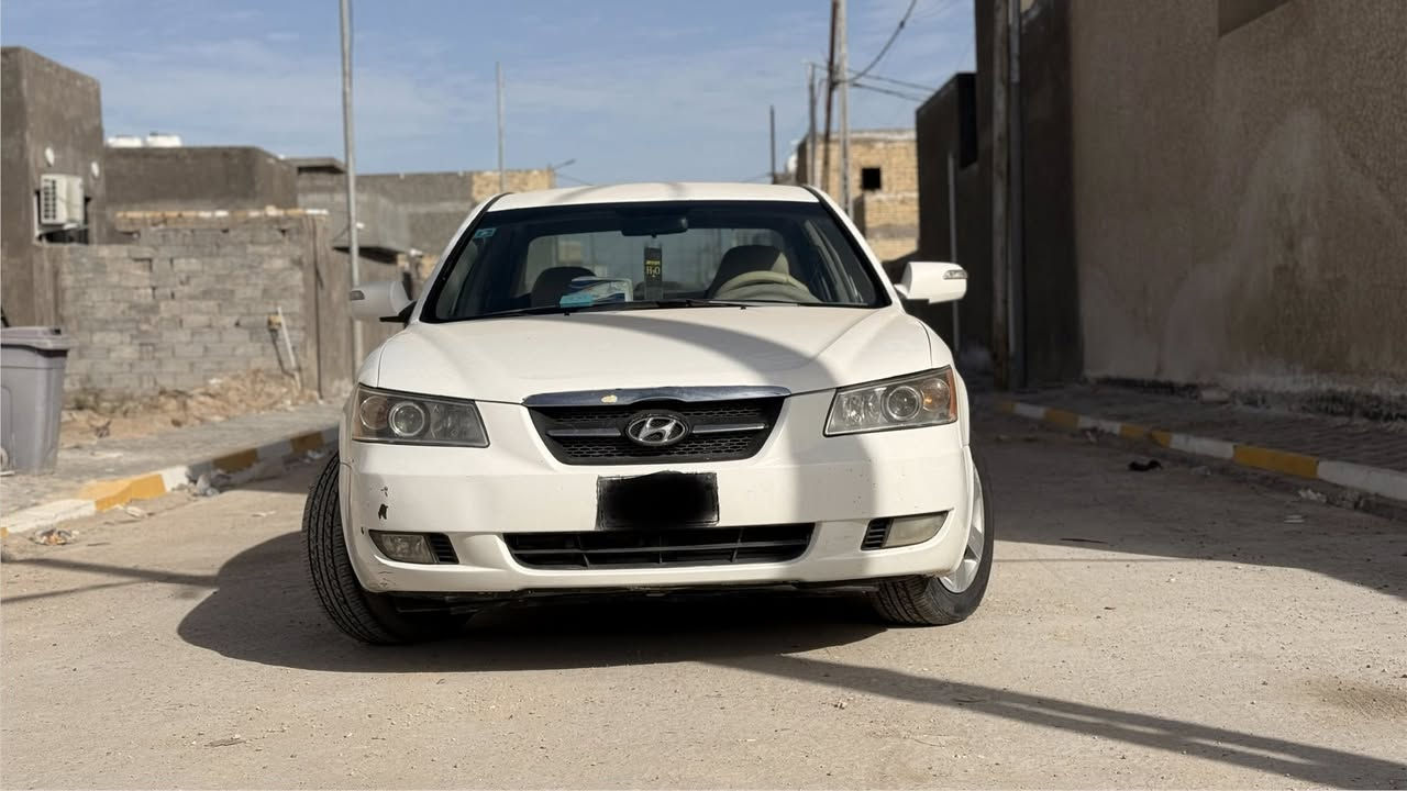 السلام عليكم
سوناتا 2007 وارد امريكي
رقم بغداد
4سلندر
محرك 2400 دوش
"السيارة مصبوغة عام اثر جراد
كير محرك شواصي مكفول
لاتنقيص ولاتبخير
تبريد ثلج
تايرات جدد
السعر 90 وبيها مجال للشراي
مكان السيارة: السماوة/المركز
للأستفسار اكثر 
‏‭***********‬
