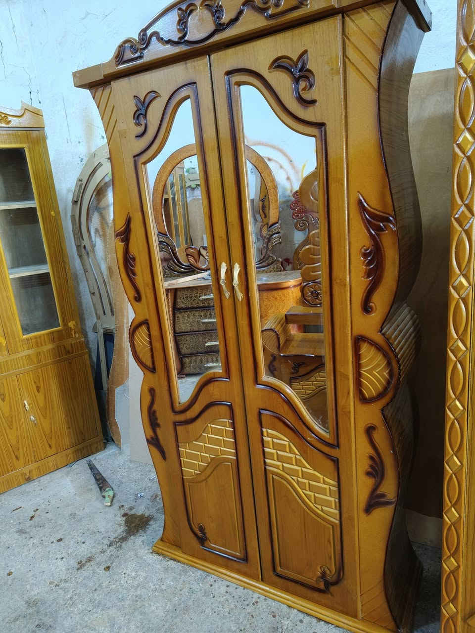 غرفه صاج تسگام مستمعمله قليل سعر مناسب 
***********
