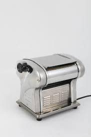 ماكينة فرد العجين • باستا ومعجنات • تحكم السماكة