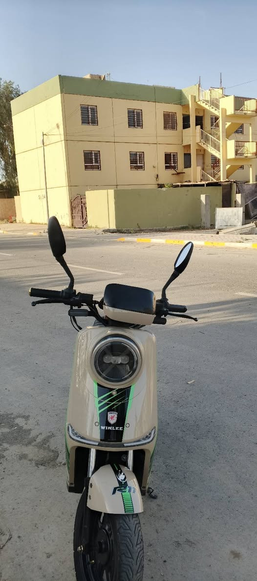 (قنبله الموسم للبيع فقط🤯💣) 

السلام عليكم 

للـبـيـع دࢪاجـــة شـحـن

R11

2026 اخر اصدار جديد

 مناقصه كلشي فول مواصفات 

LED

لايت زنون عالي ناصي

اشاير ودبل اشارة 

4 گير 

سرعه 120

نظام الـR يرجع عـالبگ

شحن لاسلكي 

بلوتوث

سويجات عدد 2 كرتات عدد 2 +بصمه تشغيل عن بعد

5 بطاريات الاصليه من شركه ونلي
 
الدراجه نضيف كلش وبعد بيها هواي مواصفات وما متعوبه واستخدام شهر فقط 

#السـعـر 800 وبيه مجال 

الاتصال ع الرقم التالي 
***********

مكاني صلاح الدين بيجي
