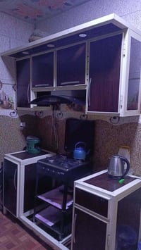 كاونتر للبيع نظيف 4متر 07703435647