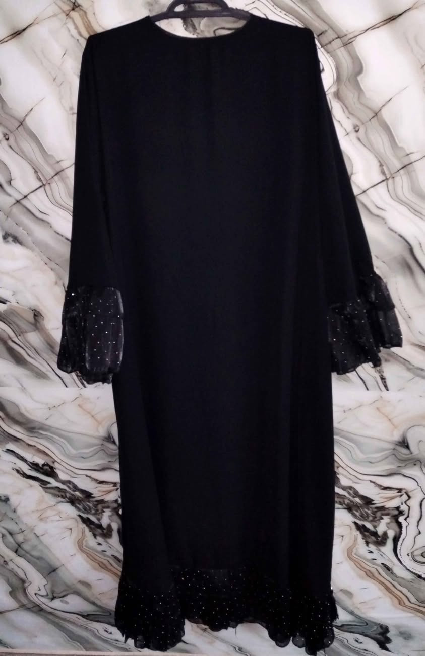 عبايه خليجي قماش اسود فاحم درجه اولئ ومتوفر كل القياسات السعر ٢٥الف والتوصيل مجاني تفحص يم المندوب يله تستلم *********** وتساب او خاص بغداد, العراق
