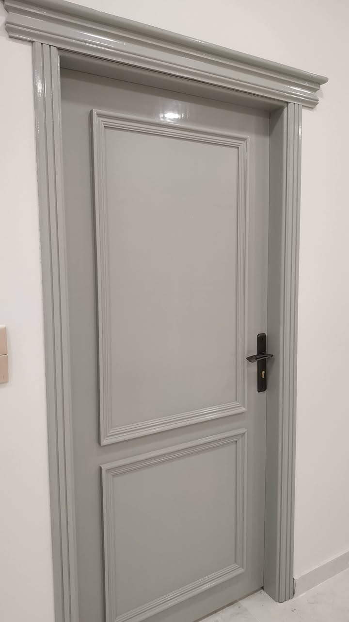 نجارة أحمد لعمل الابواب الخشبيه الحديثه والمحجرات الدرج 
***********
ناصرية السيف قرب مدرسة الكرامة
