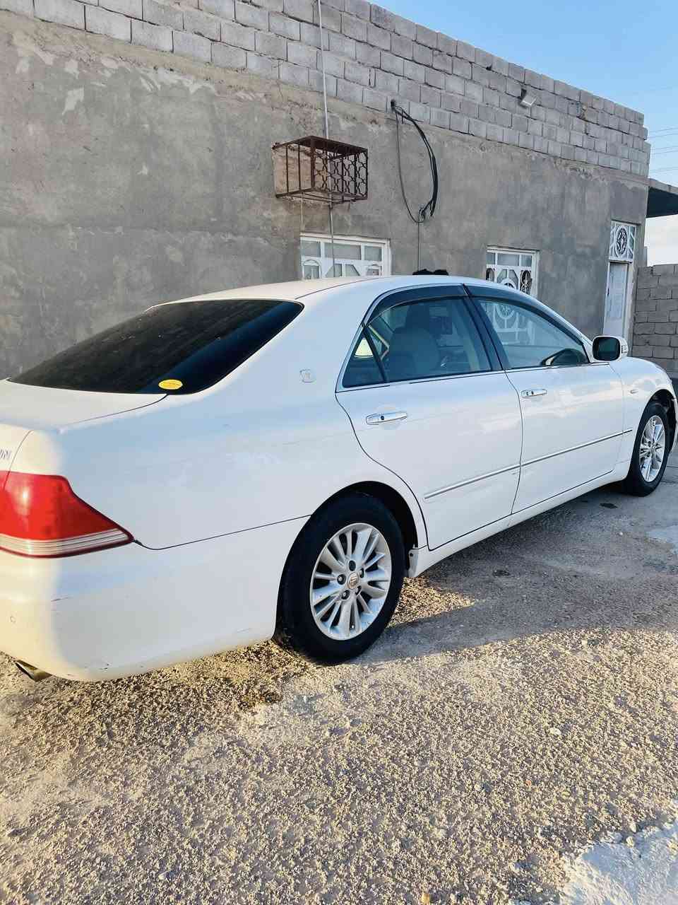 ￼ سيارة شلون للبيع قصتين سعر 35 
***********￼
