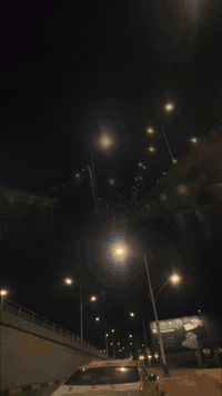 اكسن 2012 خليجي ميكنة ١٦دوش مكينة بل جيس 
اني شرعي ضرر مابيها فقط تلكيطات مال تكسي 
طخم جديد دايرات جديد تبريد تتدفئة شغاله السيارة مايعوزه غير ستر الله 
٩٥ وبيها مجال 
***********
***********
