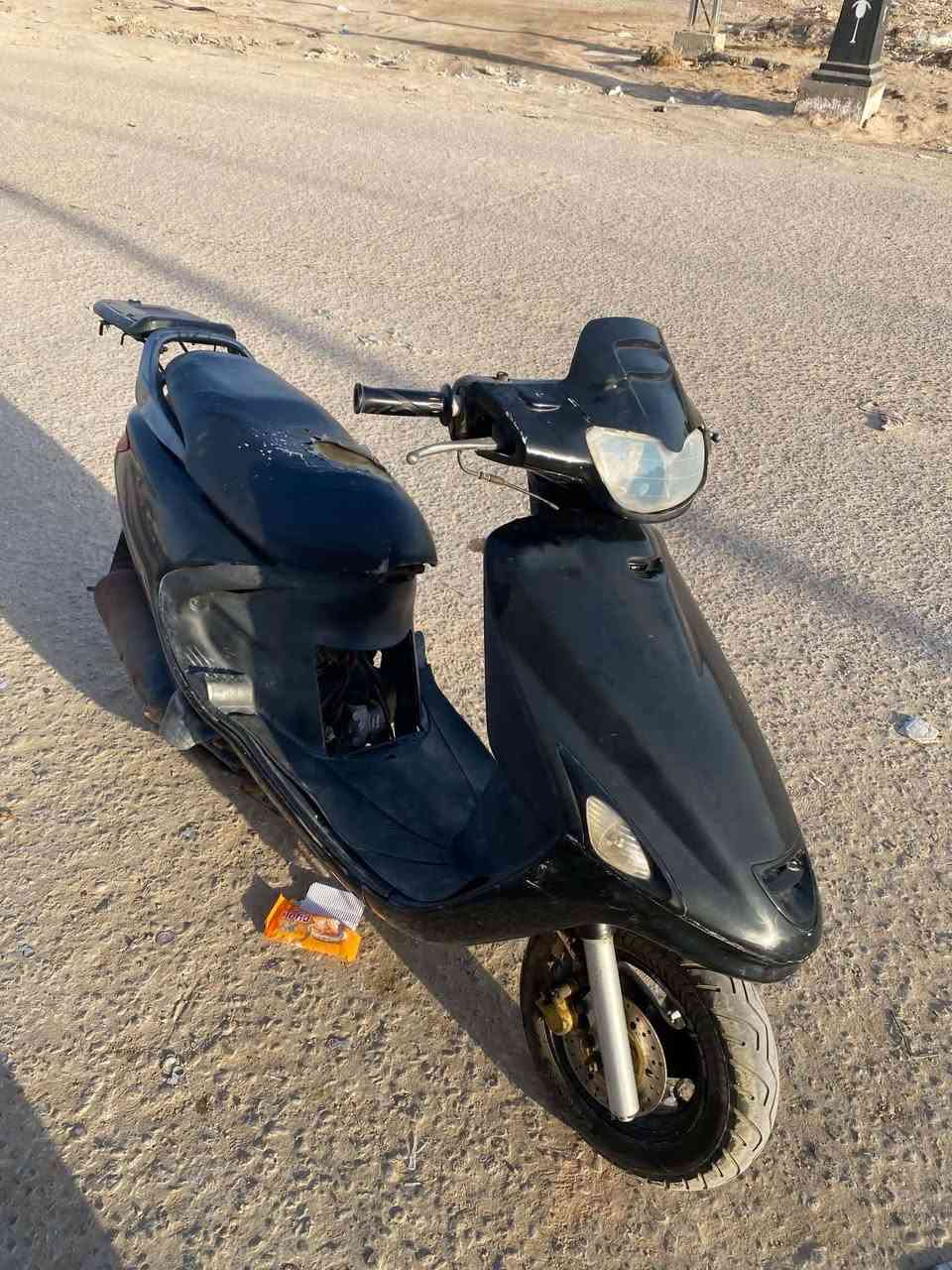 دراجه للبيع 
دراجه نضيفه عوزه ترتيب ققليل 
السعر 250
للستفسار ***********
