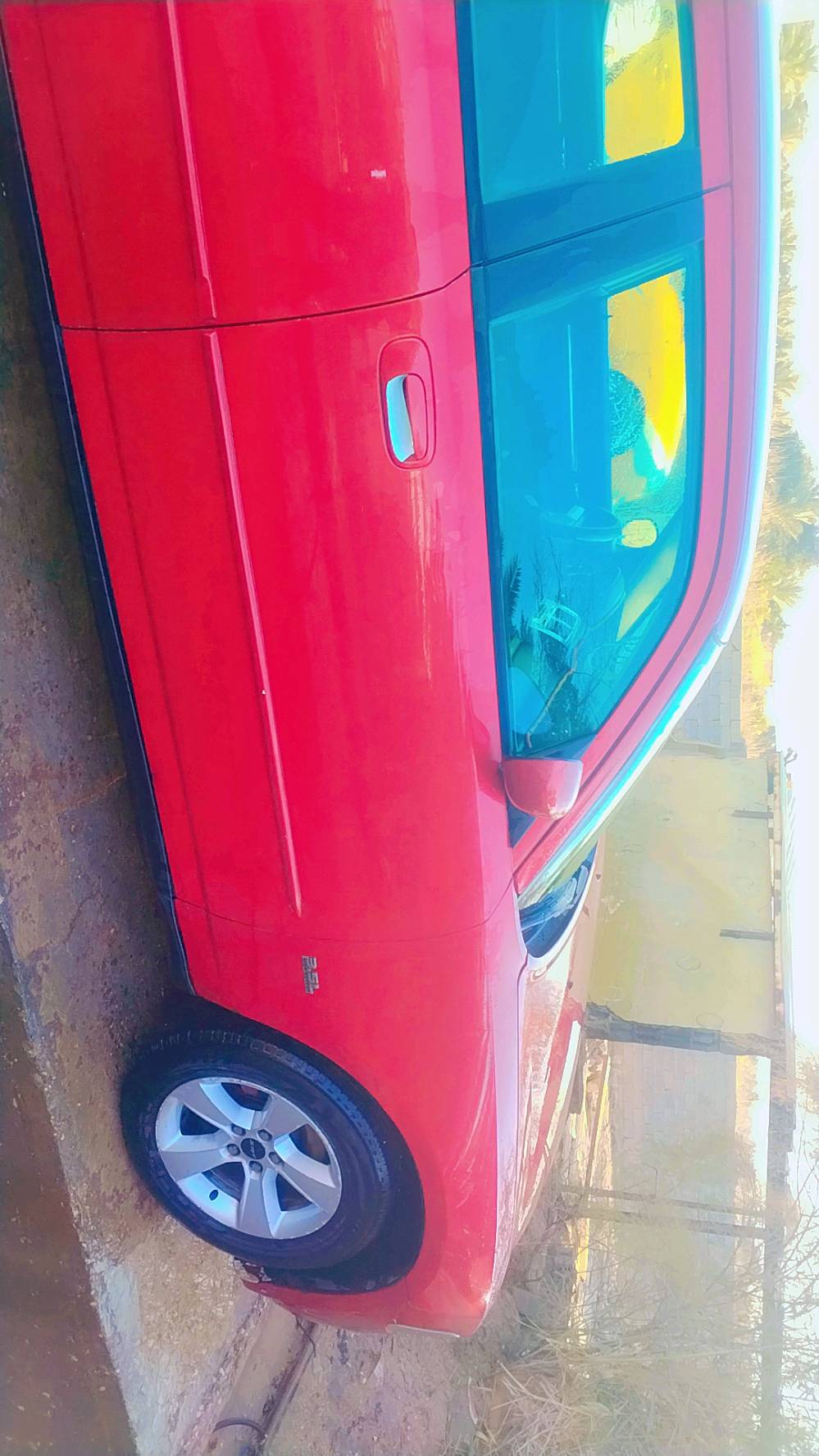 دوج جارجر للبيع موديل 2010السياره جديده استخدام شخصي رقم بغداد مداور ثاني يوم حداديه صدر جديده قبل سبوعين شادها مشط ستيرن جديد دبلات جدد مكينه 3:5 كفاله كير كفاله اكسن جديد دوشمه جديده غرفتها تخبل السياره بيها صبغ بنيد والجاملغ الخلفي فقط بدون دواخل ماشره بالصوره تعجبك السياره اني خادم تعال وتدلل 