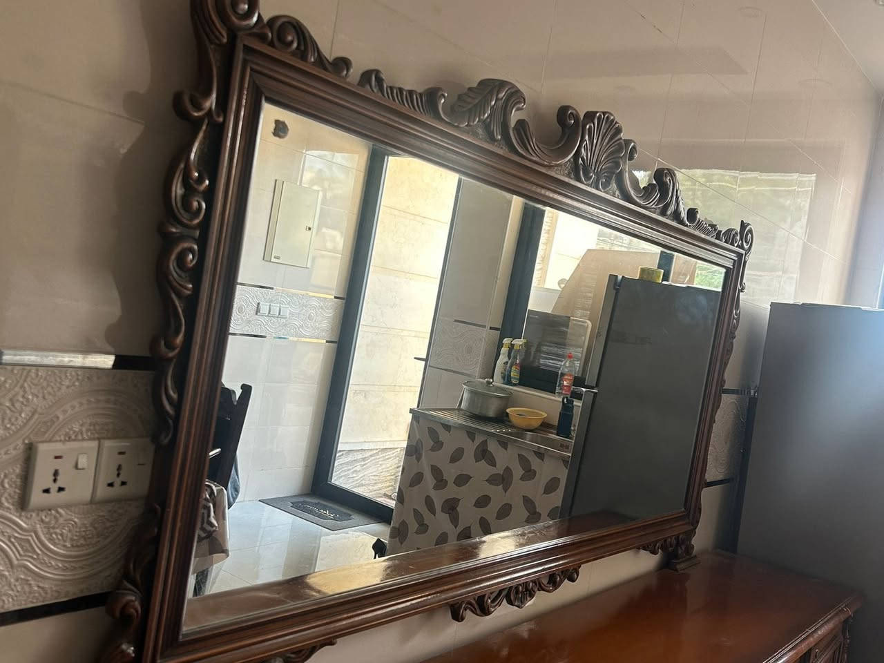 للبيع
***********
