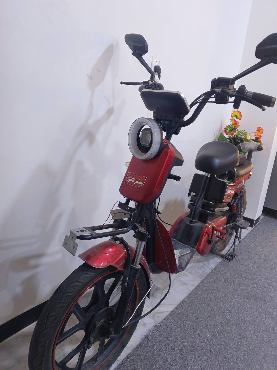 سلام عليكم بيسكل شحن للبيع سعر 250مكان كربلاء رقم الهاتف ***********موجود واتساب
