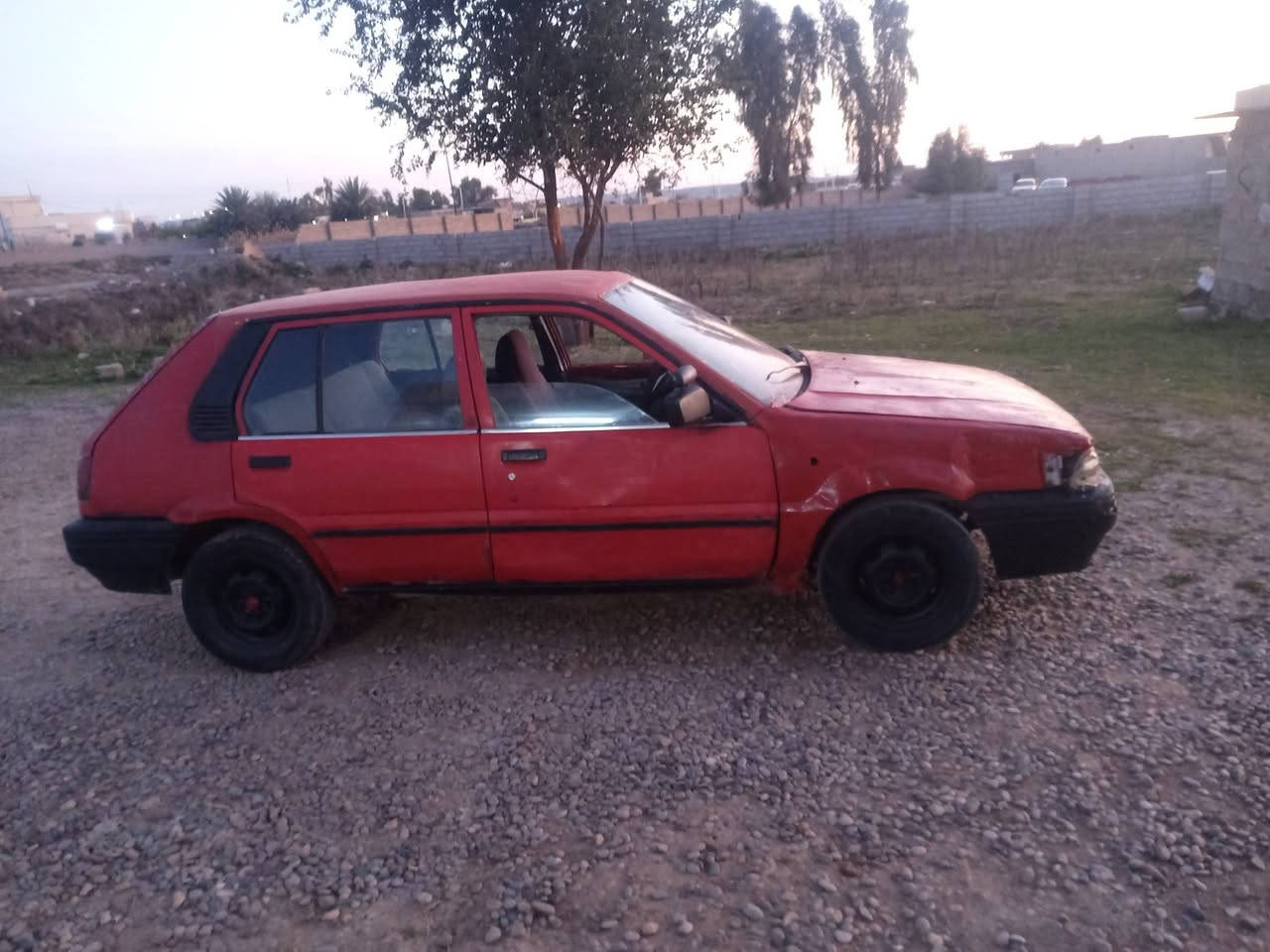 السلام عليكم
 نيسان حبلل
يرهم مراوس وبيع شعندك نزل
***********
