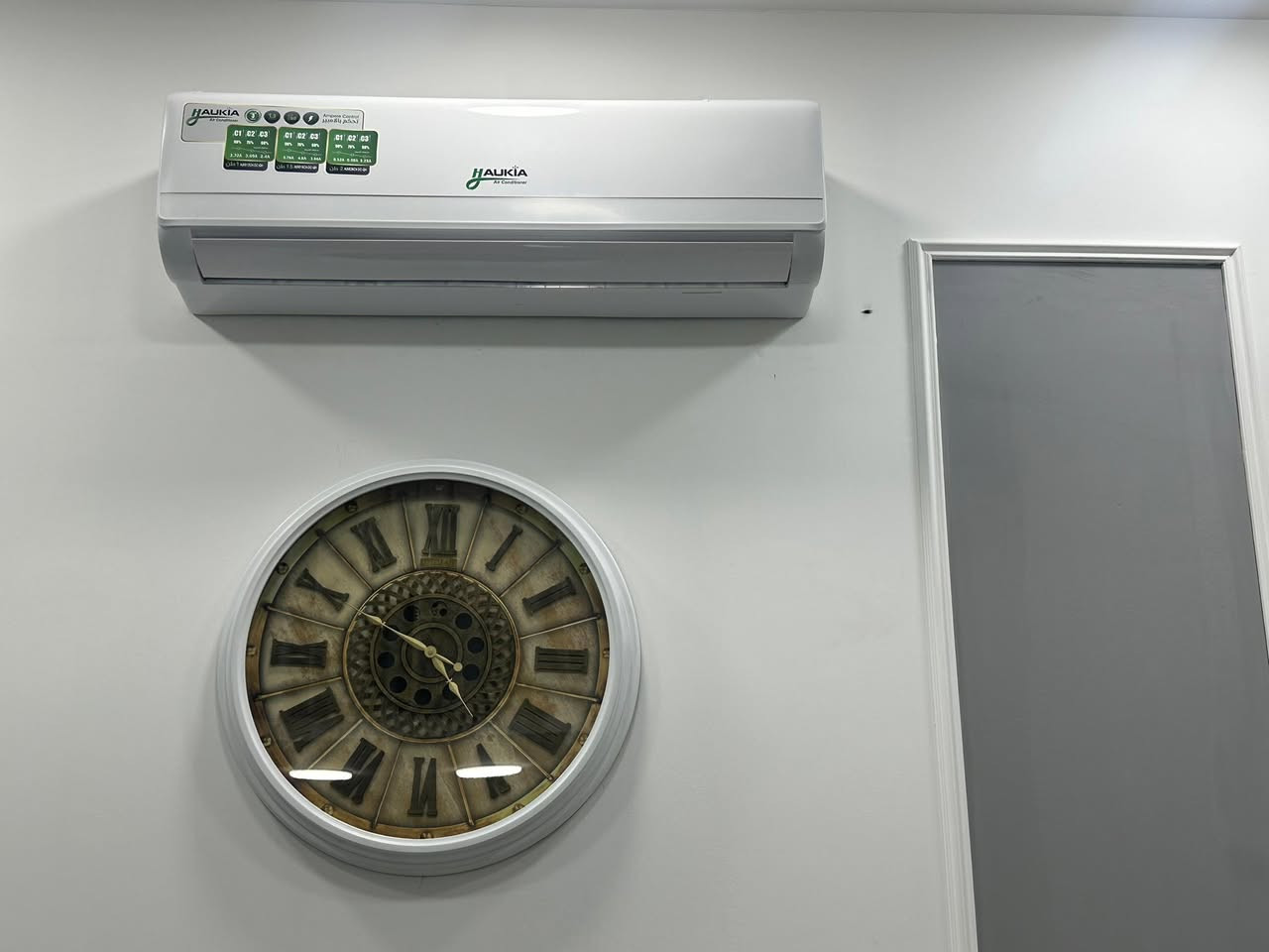 تنصيب جميع انواع اجهزة التبريد للتواصل ***********
