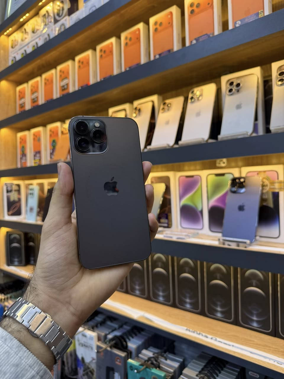 اهلاً زبائننا الكرام
متوفر ايفون مستخدم 

iPhone 16 Pro Max 256 battery 100%
iPhone 15 Pro Max 256g battery 88%
iPhone 14 Pro Max 256g battery 84%
iPhone 13 Pro Max 256g battery 95%

للاستفسار 🚩
*********** عبدالله 

العنوان 🚩
الرمادي التأميم شارع ام عمار مقابل عالم التسوق 

مركز اللؤلؤه خيارك الافضل
