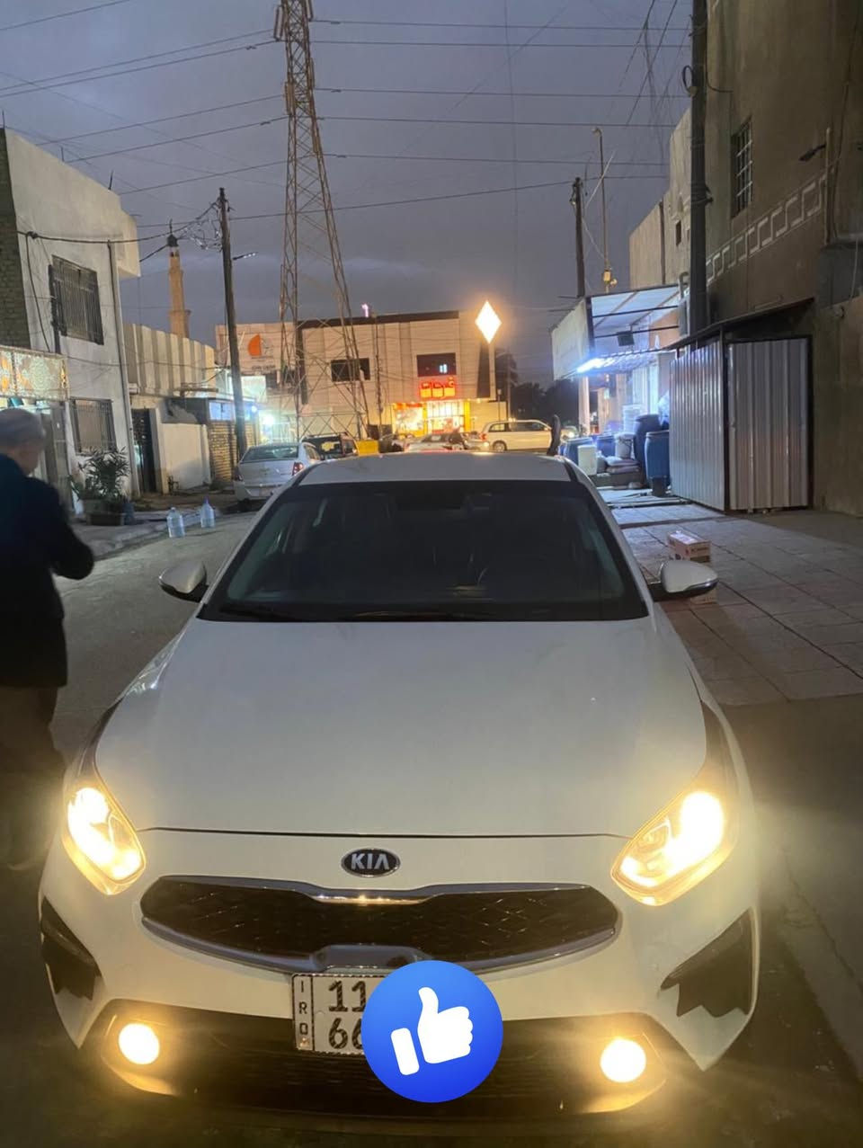 كيا سيراتو 2019 خليجي بدون صبغ 
مكينه 1600
بغداد رقم جديد 
ماشيه 83 الف 
تبريد قطعتين 
بك لايت لد 
3 انظمة قيادة
ويل كب 
شاشه 
كم رصعه خفيفة بالقماره 3 او 4 
صدر جديد ‎100‎%‎
***********
مامتواجد ع الفيس
