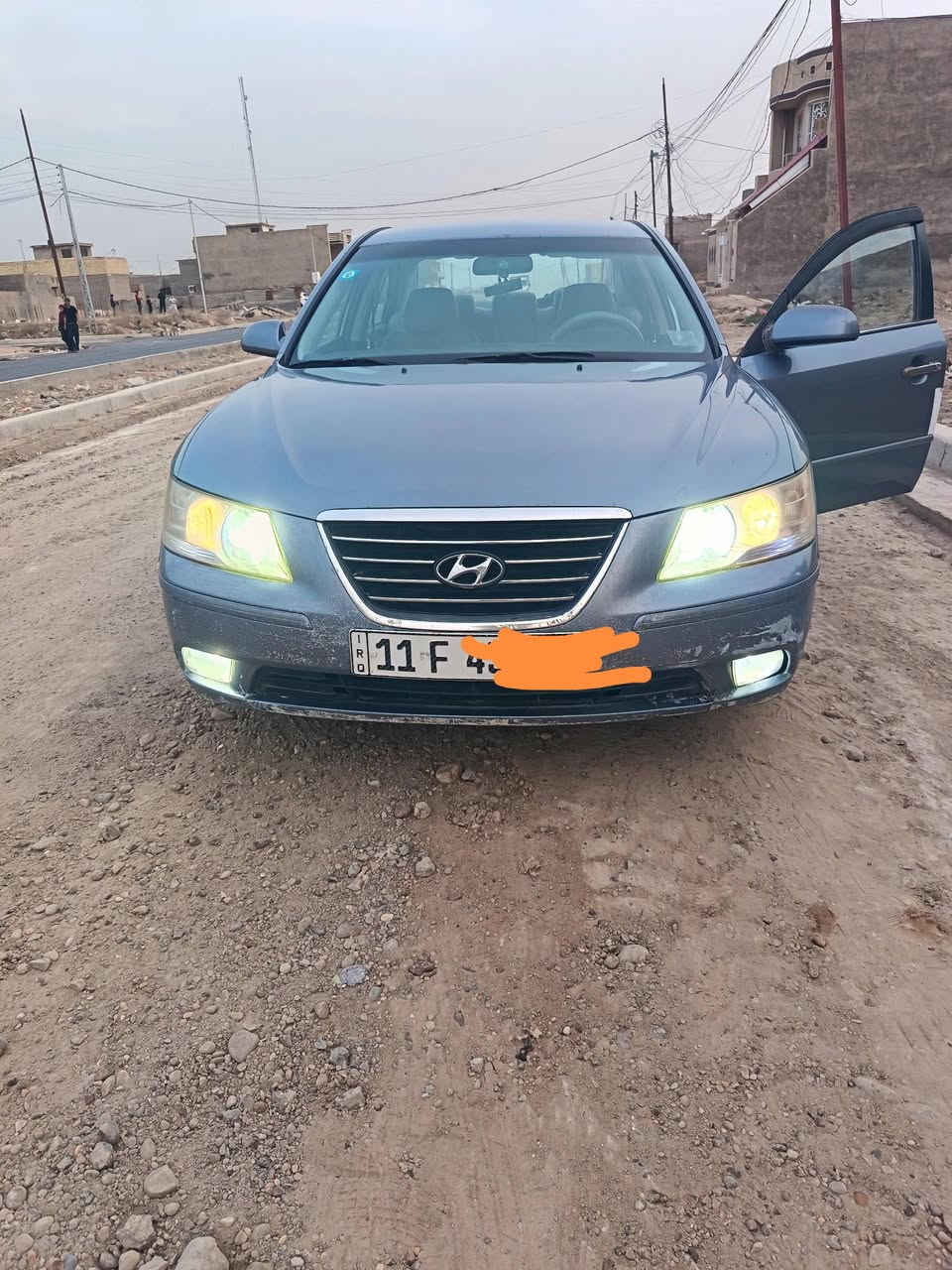 سوناتا امريكي ٢٠٠٩
مكينة ٤ سلندر ٢٤٠٠
رقم بغداد انكليزي
كير مكينة كهربائيات خير من الله 
صدر جديد
تخم تاير جديد
تبريد ثلج
تدفئة خير من الله 
وضعها احلى من الصور 
سيارة جاهزة من كلشي
السعر ١١٥ وبيها مجال بسيط 
***********
