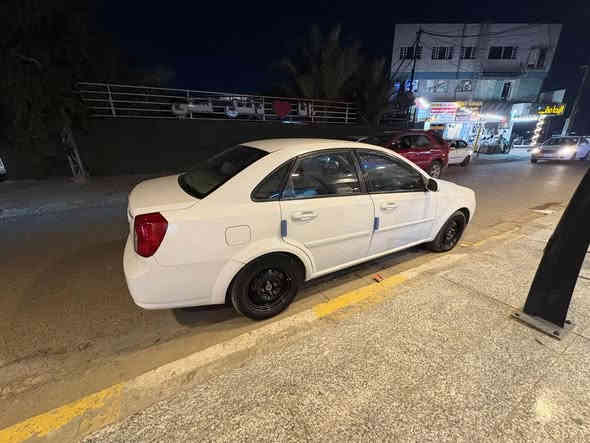 السلام عليكم ابتره لبيع مديل 2012  سياره جديد خير من الله  قطعتين صبغ باب خلفي جاملغ امامي بدون دخول وبدون معجون
تخم تاير جديد🔥
صدر كامل جديد 🔥
تحكم ستيرن 🔥
تبريد ثلج 🧊
ما بيه اي نقص غير من الله سياره محرك 1600
سنويه الحد 2029
سياره بسمي 
العنوان بغداد حي التراث 
رقم هاتف 📞 ***********
السعر 86بيه مجال 🔥
