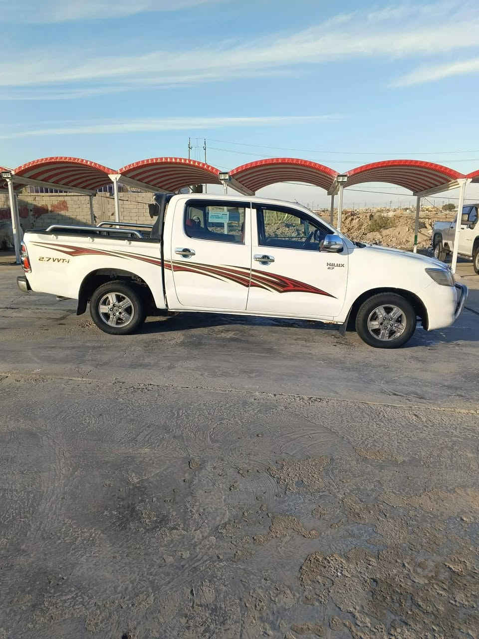 سلام عليكم فلاونزه موديل 2009  سياره محدثه 14 مكينه كير تخم  تاير  حداده 
السياره خير من الله علماً السياره مال جناي ماتخسر عليه الف دينار الله يرزق الياخذها رقم دولي بسمي مكفوله السياره اصوليات وعيب شرعي (***********)
