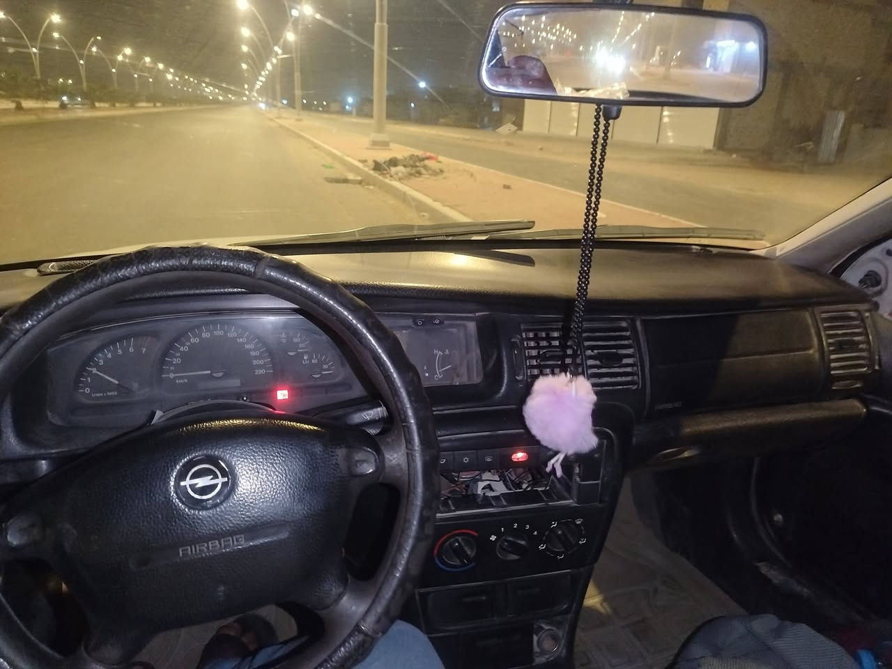 سلام عليكم لبيع اويل فكتره مديل 2001 رقم بصره سنويه ل28
ضربه تبديل مكفول
مكينه وكير محور بيكجو
مكينه وكير تخم تأير خير من الله
سعر 22 $ وبيهه مجال حك الجيه
مكان سياره بصره حي بغداد شارع المكاتب
رقم الهاتف *********** شراي يتصل
